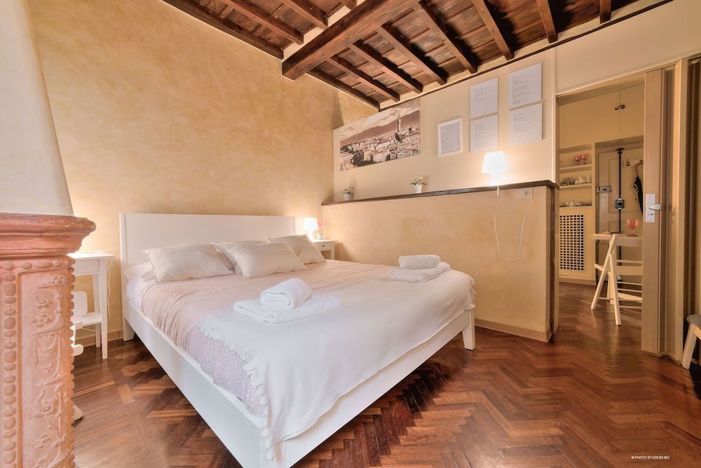 undefined Wine Apartments Florence Trebbiano