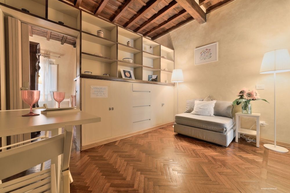 undefined Wine Apartments Florence Trebbiano 10