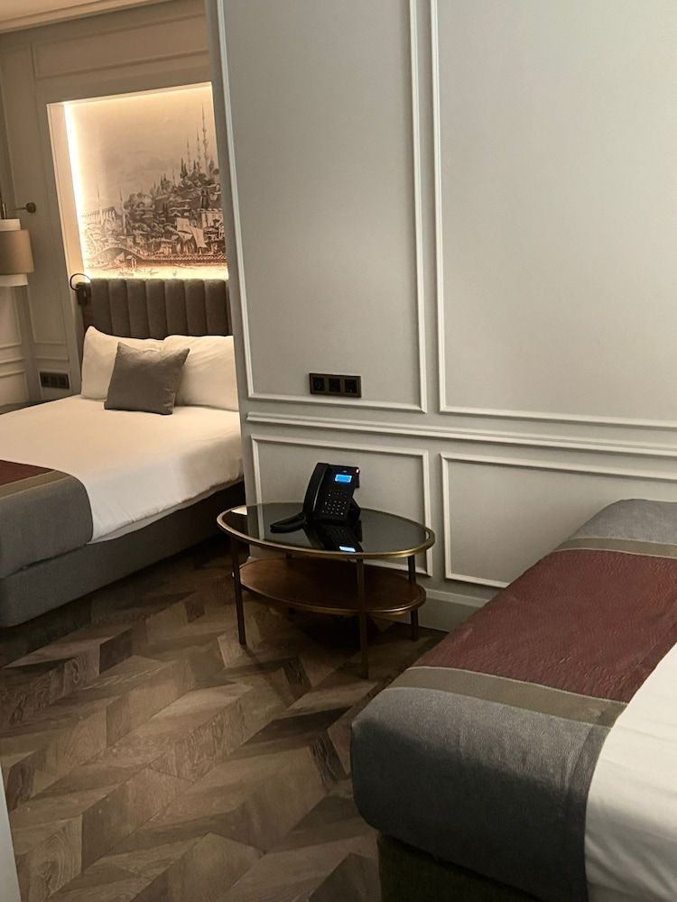 undefined Livro Hotel 3