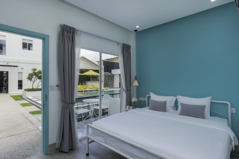 undefined Glow Inn Siem Reap