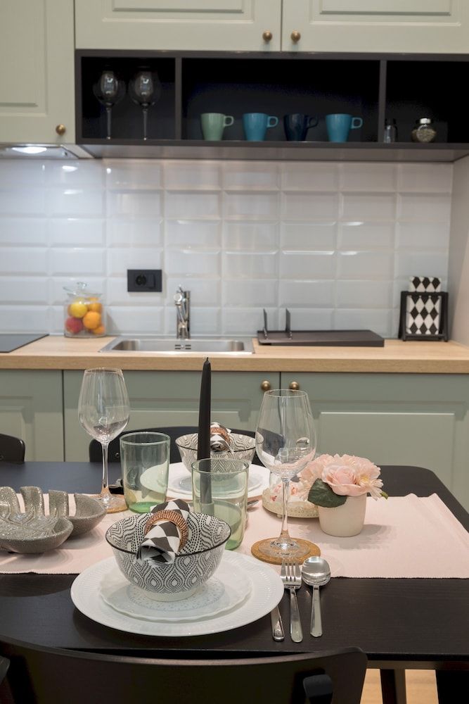 undefined Design and modern studio near national theater 8