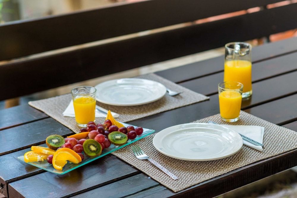 My Corner Rooms Double Room (Double Room with Shared Terrace) 9