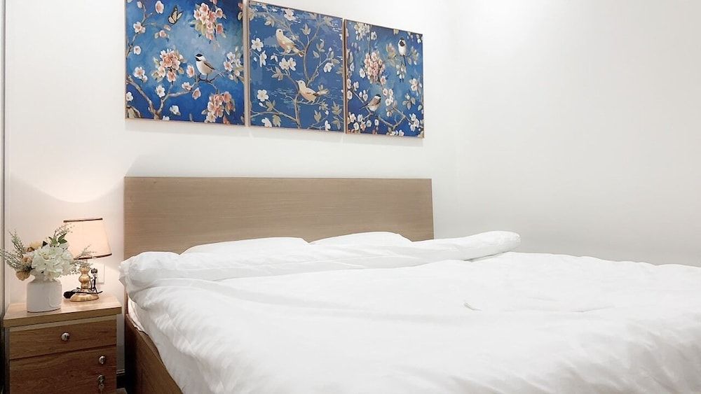 undefined Bom Homestay Vinhomes Times City 4