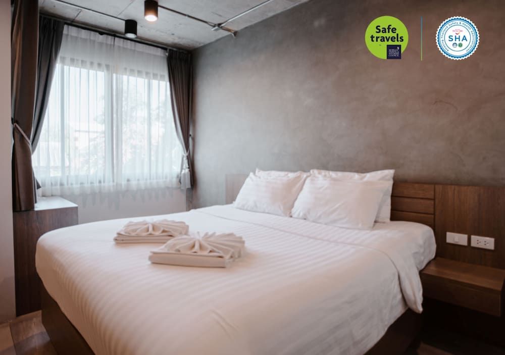 undefined The Echo Hotel 10