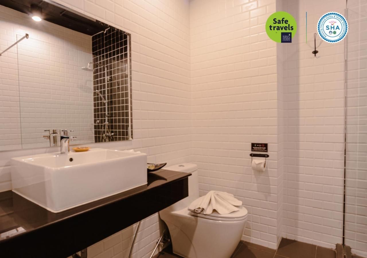 undefined The Echo Hotel 4