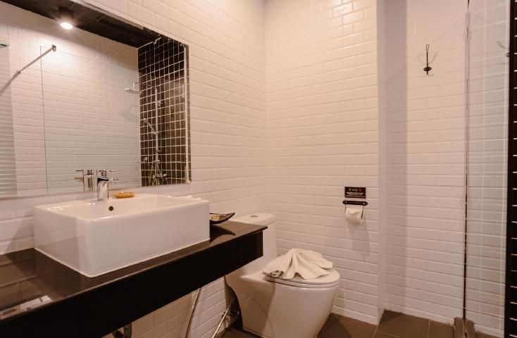 undefined The Echo Hotel 6