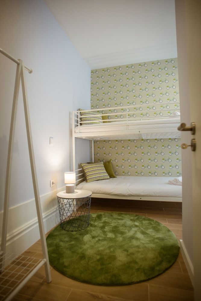 Apartment, 3 Bedrooms, Balcony