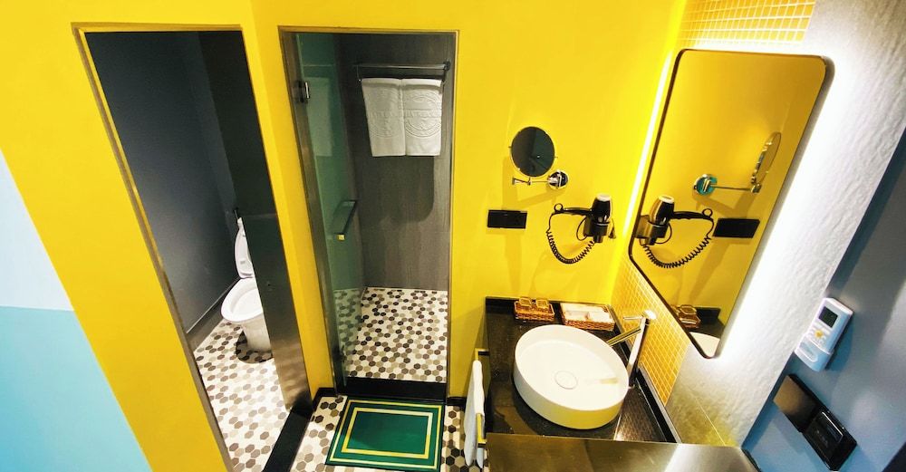 Siha Treasure Hotel Standard Twin Room 6