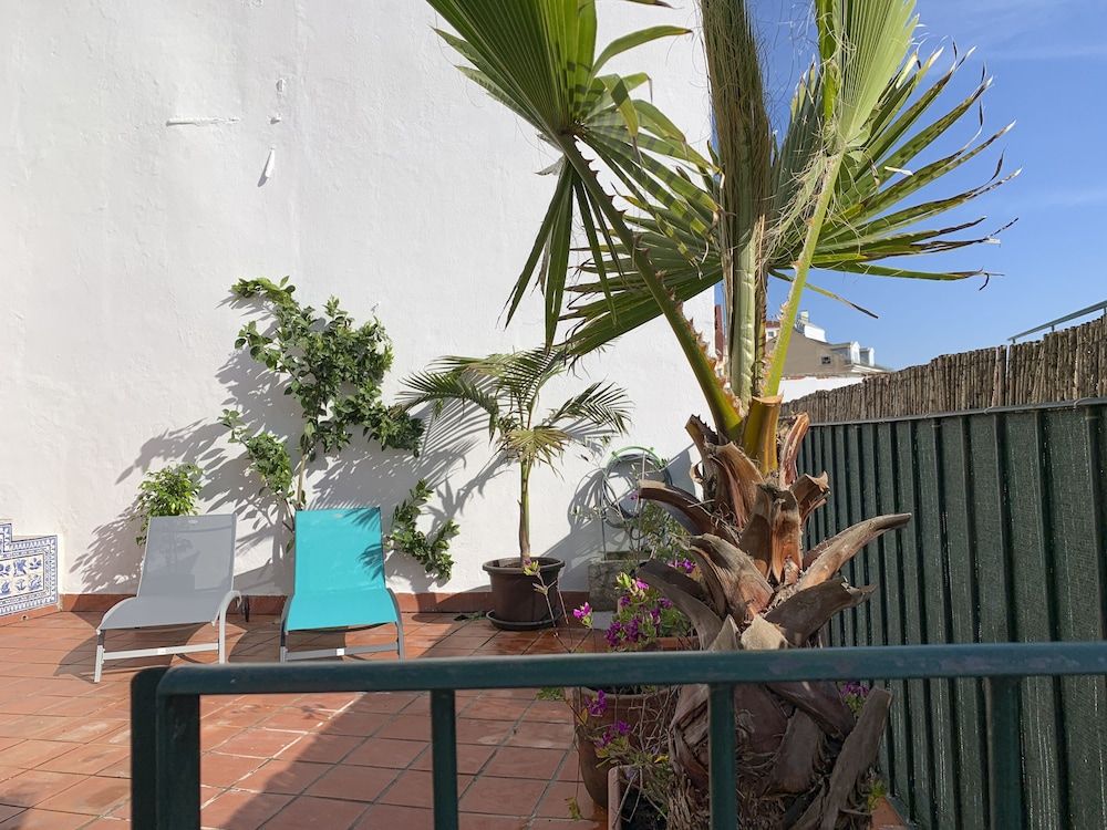 LV Premier Bica- BI Apartment, 2 Bedrooms, Terrace, City View 15