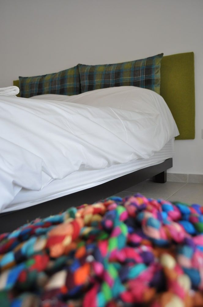 Zennova 9 City Center Pearl Apartment 2