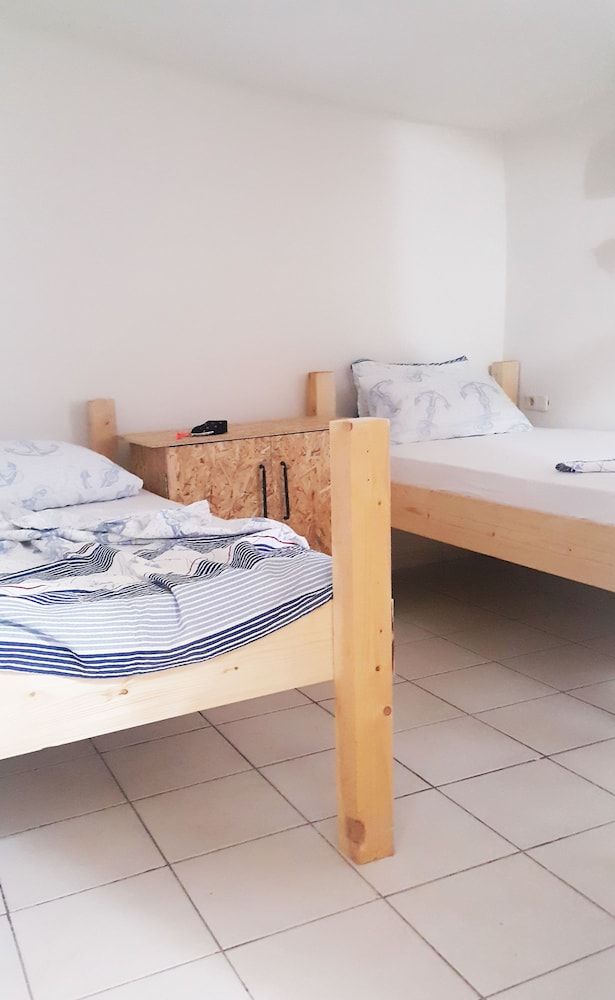 Oludeniz Hostel Basic Twin Room, 1 Bedroom, Non Smoking, No Windows 3