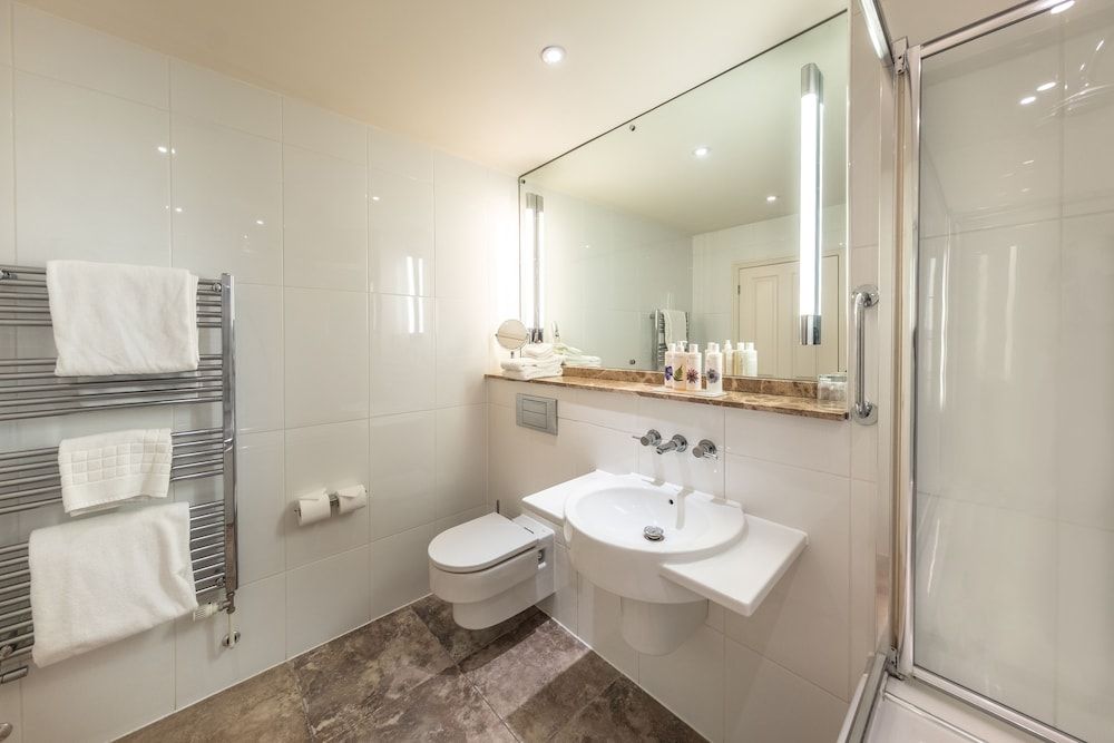 The Crown Stoke By Nayland Superior Double or Twin Room 7