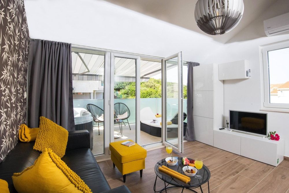 Apartment Velvet Studio (Studio Apartment with Hot Tub) 22