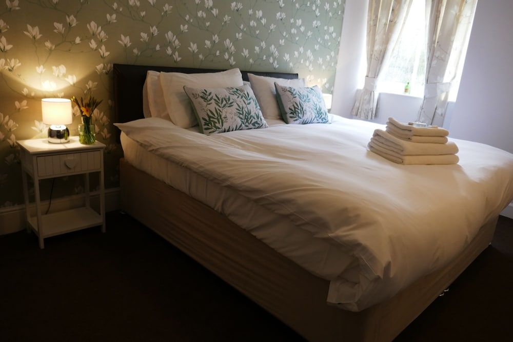The Victoria Signature Suite, Ensuite (Linton) 2