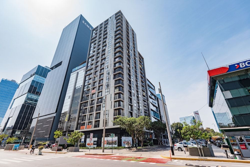 undefined Trendy Host Alta San Isidro