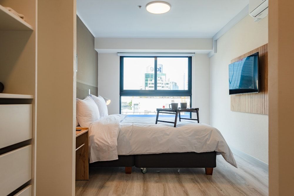 undefined Trendy Host Alta San Isidro 10