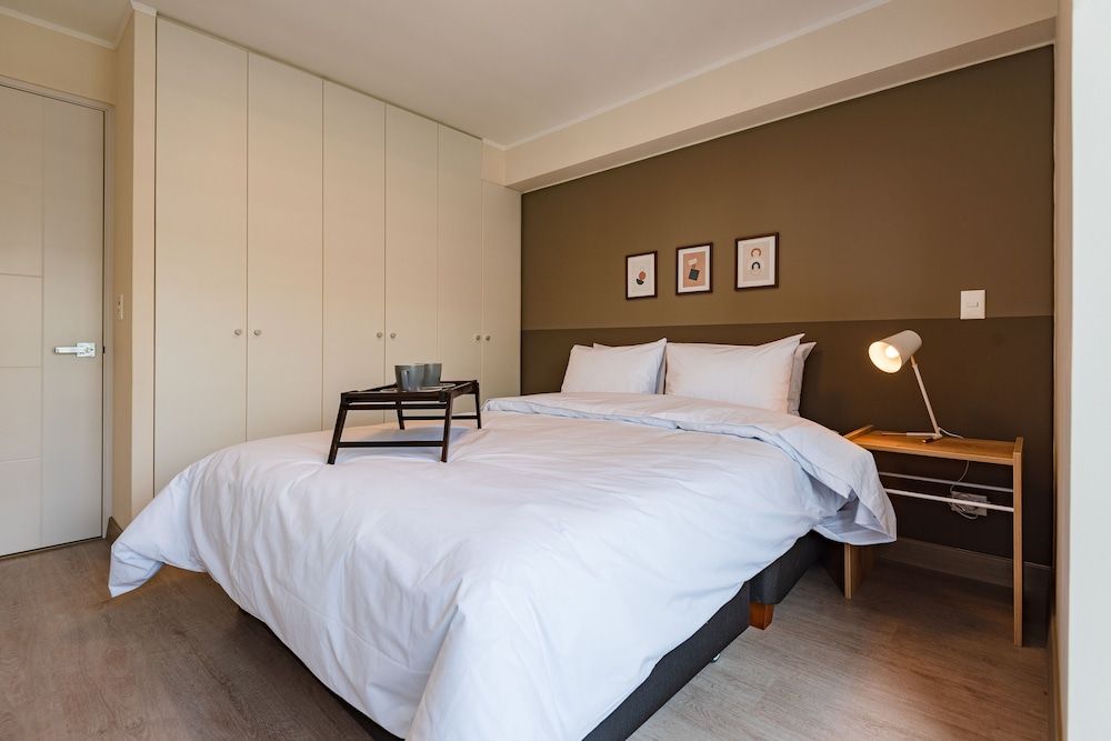 undefined Trendy Host Alta San Isidro 9