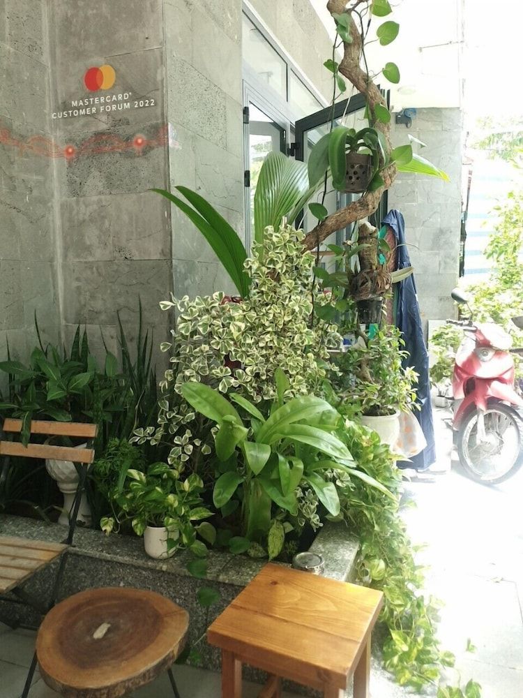 undefined Lem's Apartment & Coffee 9