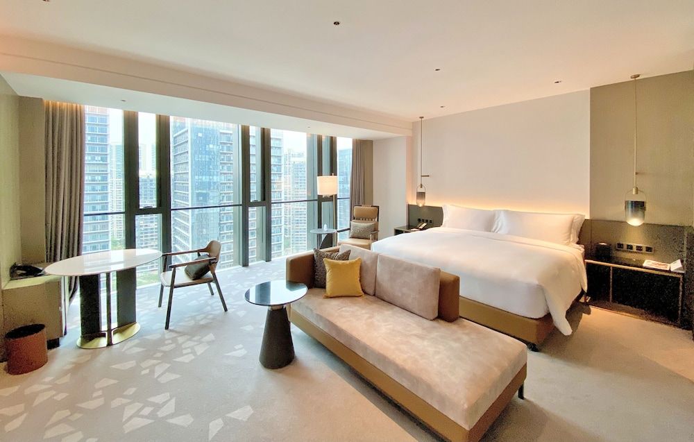1 King Bed Junior Suite