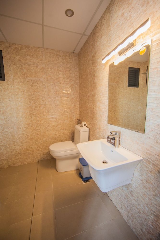 GIC Apartment and Hotel Standard Double Room 4