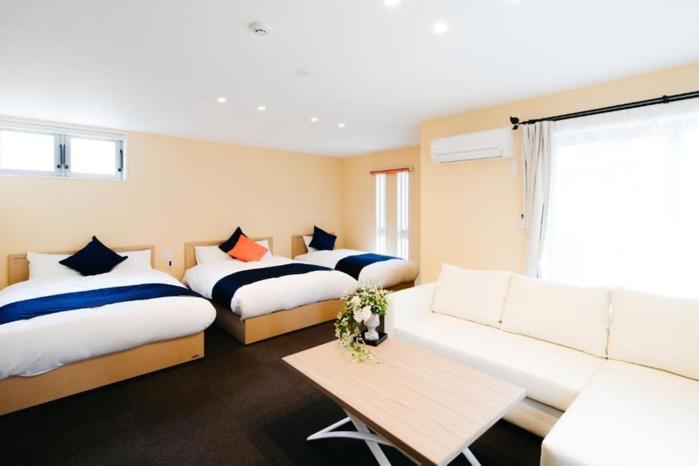 DeluxROOM