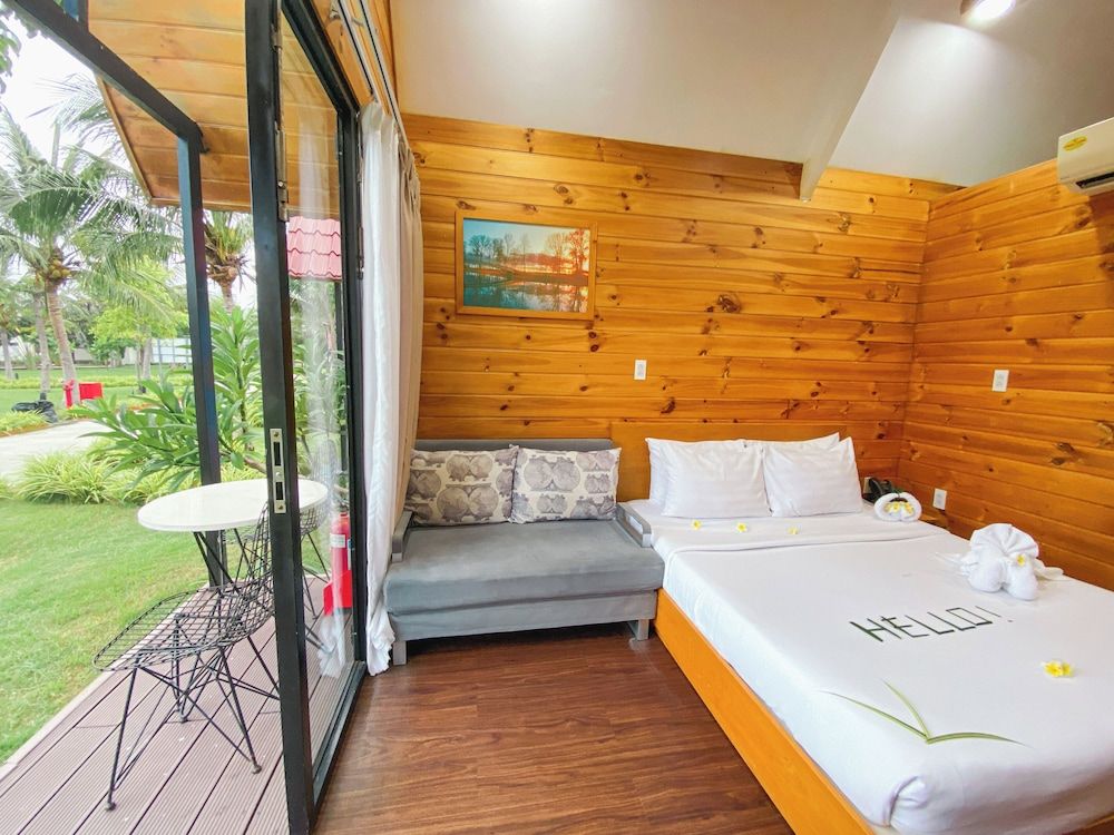TTC Resort Ninh Thuan - Unlimited Access to Water Park Wooden Bungalow Garden View