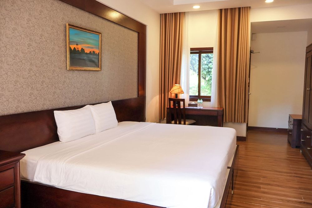TTC Resort Ninh Thuan - Unlimited Access to Water Park Senior Suite Pool View Double