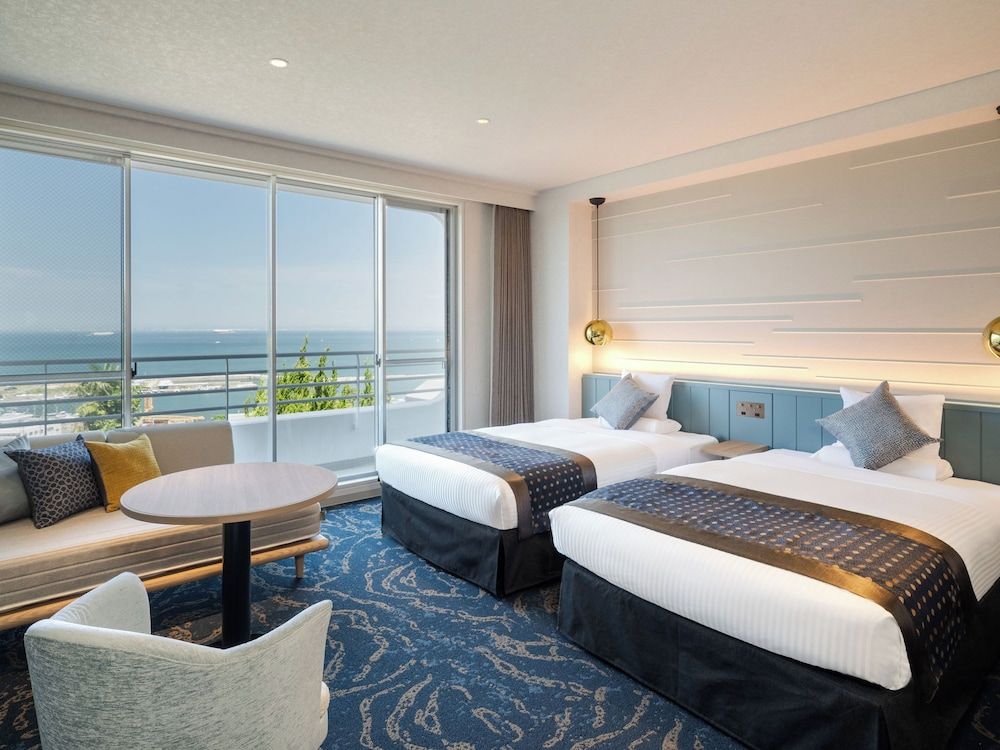 Deluxe Twin Room, Non Smoking, Ocean View (with Private Bathroom)