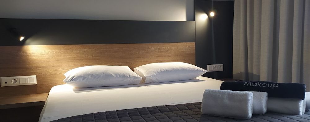 Standard Double or Twin Room, Balcony