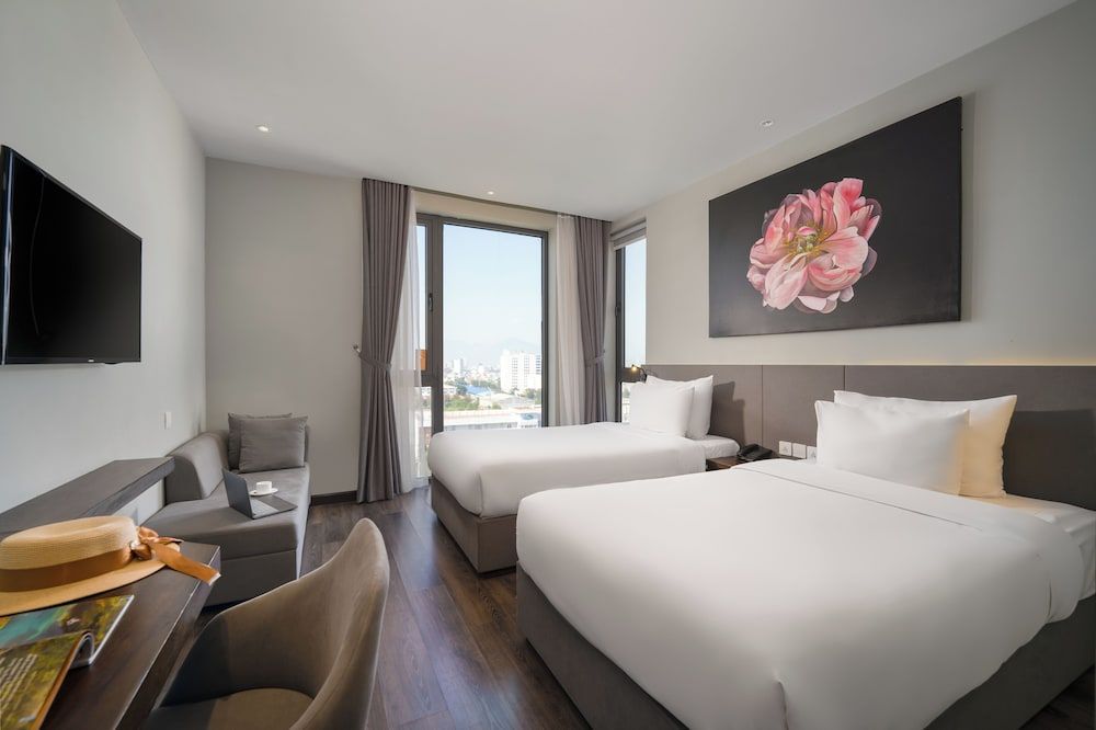 undefined Everland Hotel 5