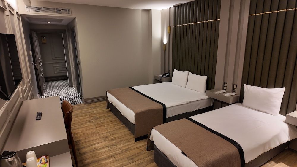 Lala Grand Hotel Twin Room