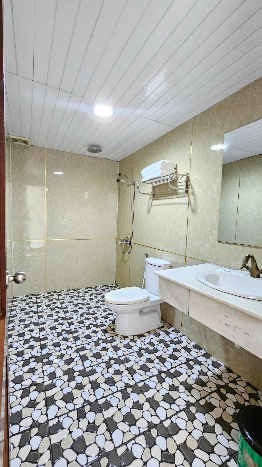 undefined Venus Hotel Phu Quoc 6