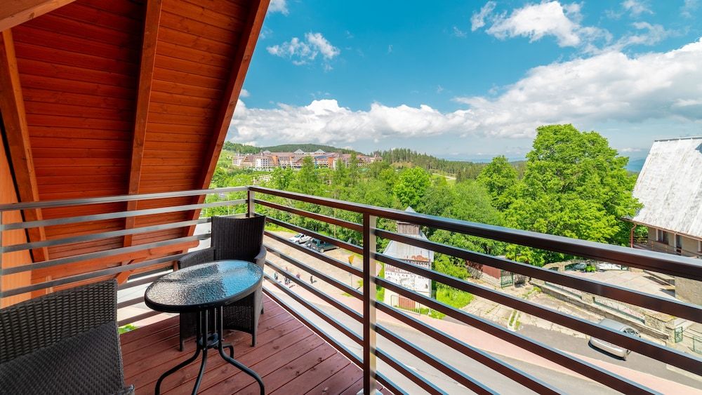 Sun & Snow Triventi Mountain Residence Studio (103)