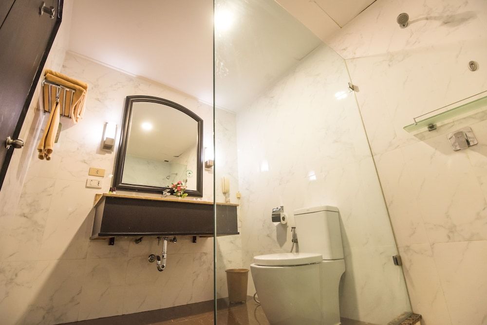 Maruay Garden Hotel Superior Twin Room 5