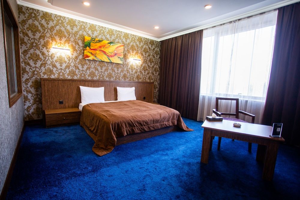 undefined Caspian Business Hotel 4