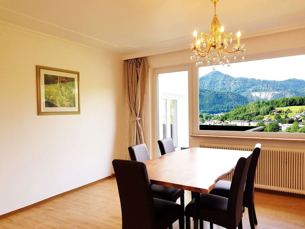 Pan Haus Bad Ischl Classic Suite, Mountain View 9