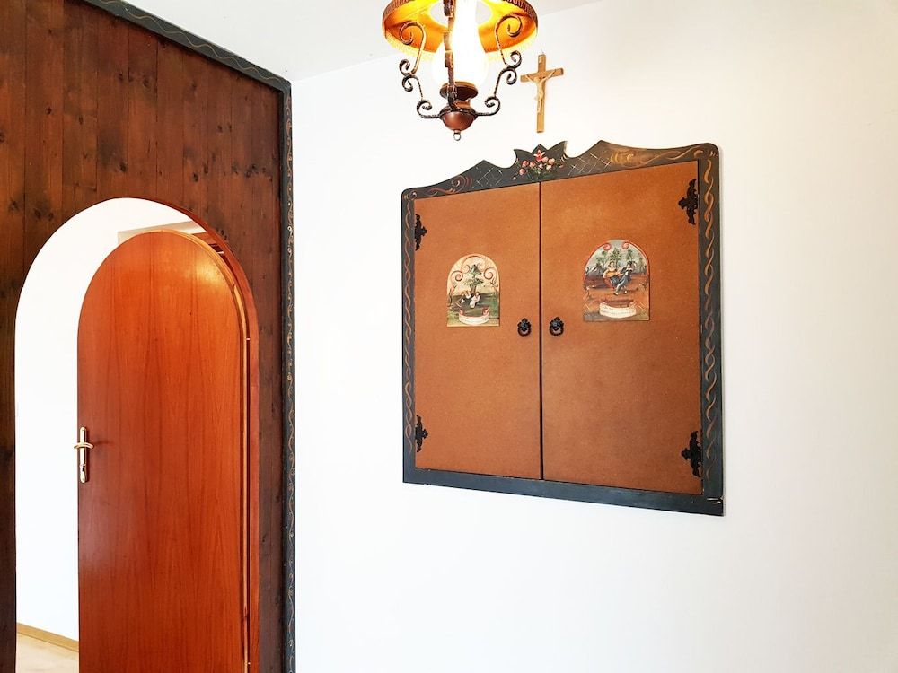 Pan Haus Bad Ischl Classic Suite, Mountain View 14