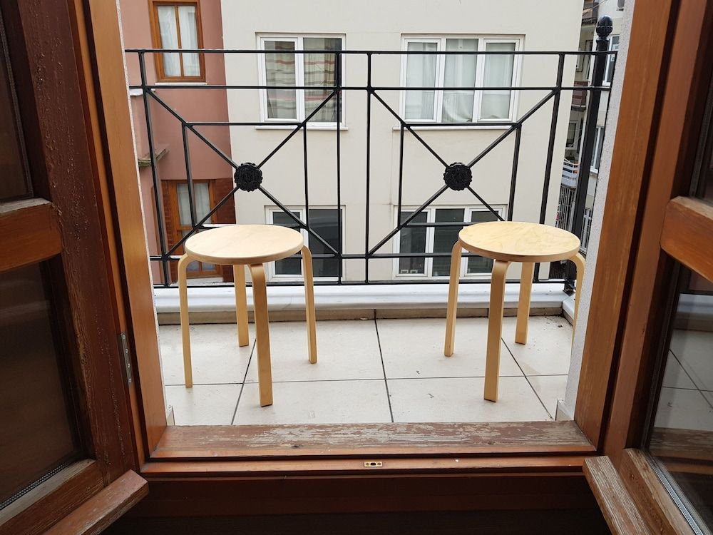 undefined Linden Houses Apartments 10