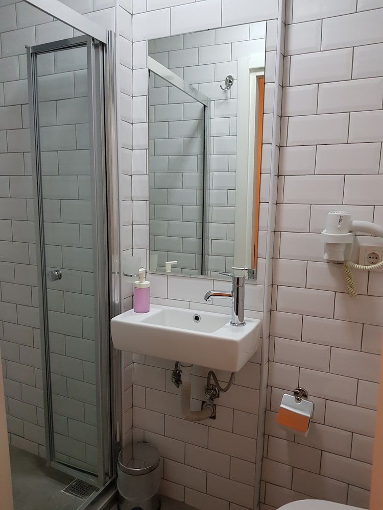 Linden Houses Apartments Studio, 1 Double Bed, Non Smoking 8