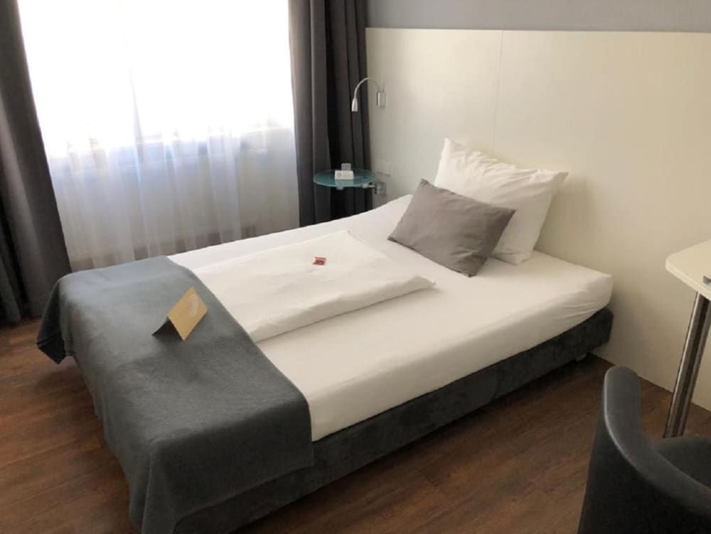 Comfort Single Room (air conditioner)