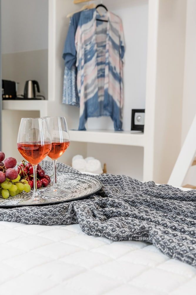 Alenor City Hotel Grand Quadruple Room 21