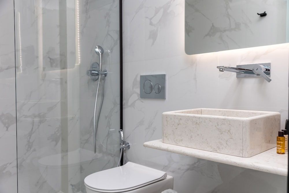 Alenor City Hotel Grand Quadruple Room 19