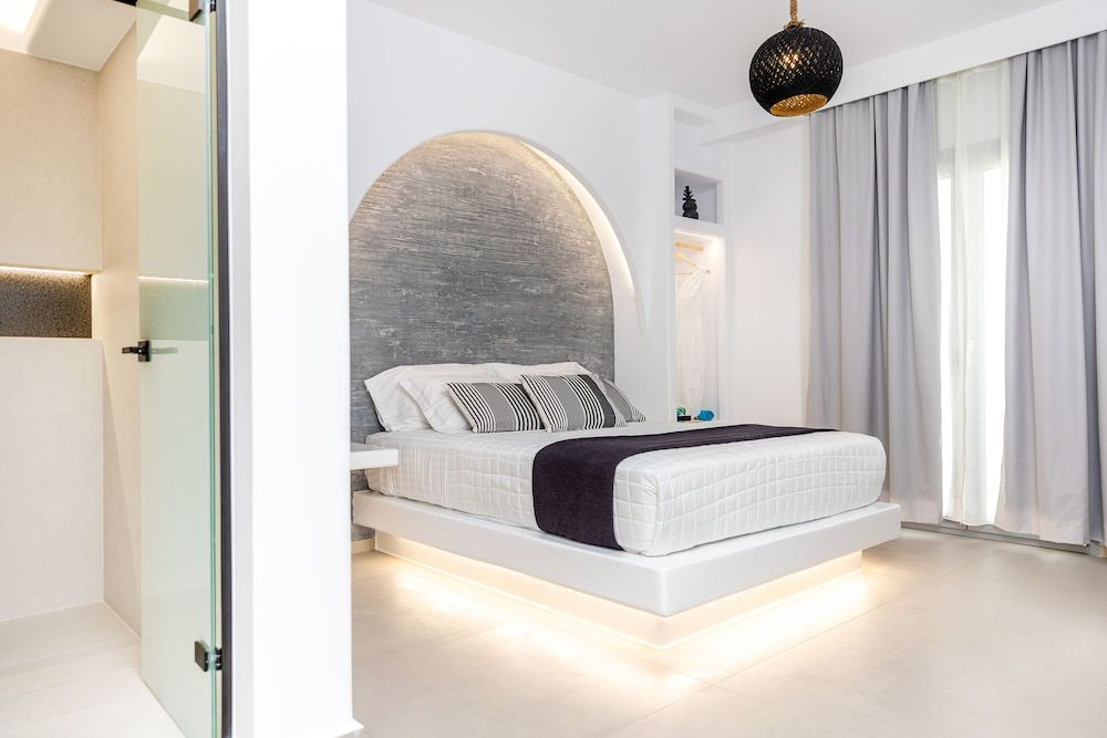 Alenor City Hotel City Triple Room 7