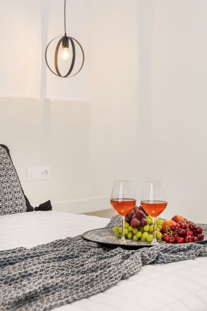 Alenor City Hotel Grand Quadruple Room 5