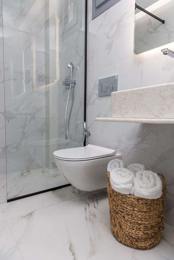 Alenor City Hotel Grand Quadruple Room 15