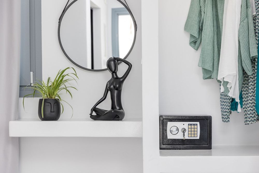 Alenor City Hotel Premier Triple Room 20