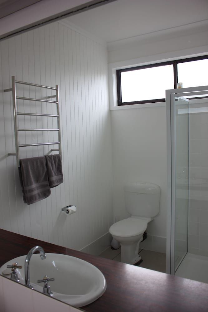 Glynlea Motel Superior Double Room, 1 Queen Bed 6