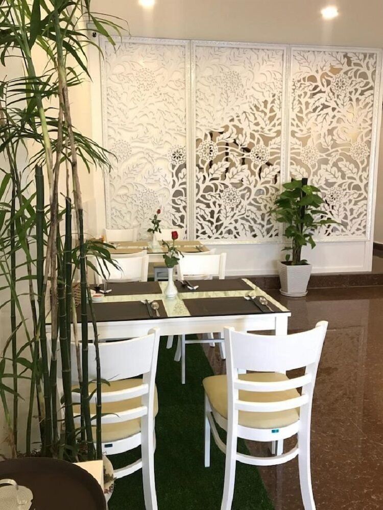 undefined Tea Leaf Hotel 4