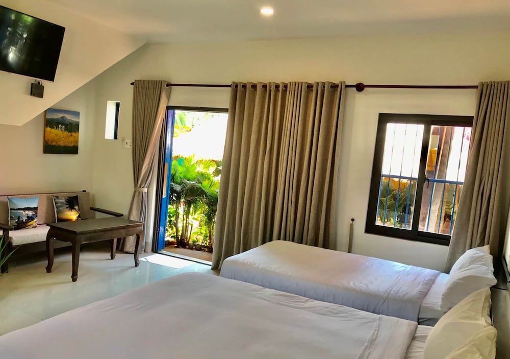 Superior Triple Room (Sunset Garden)