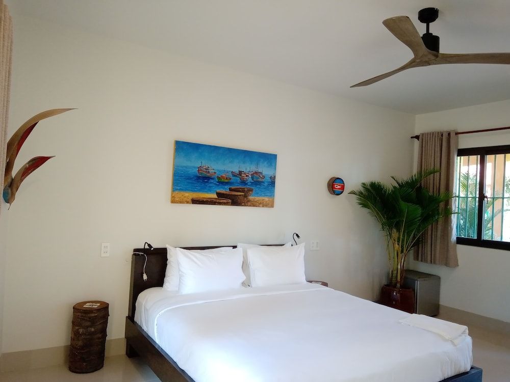 Family Quadruple Room (Coconut Kiss)